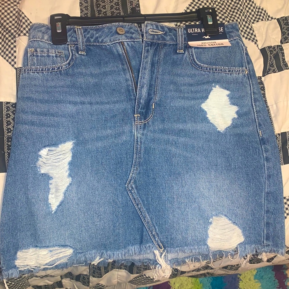 NWT HOLLISTER MINI SKIRT/HIGH WAIST